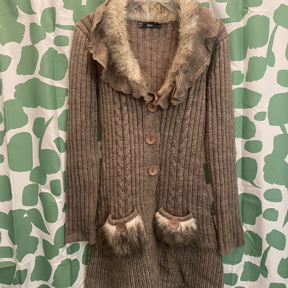 Slonl Sweater